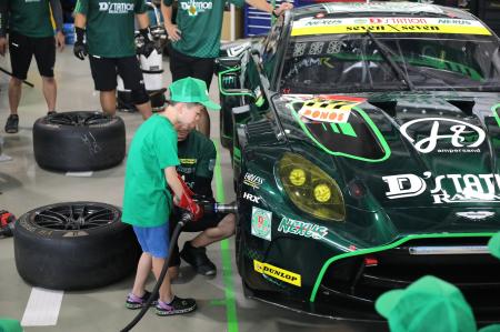 夏休み特別企画【D'station Racing Kisd】SUPER GT 