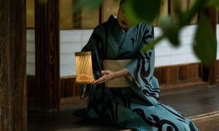 秋の夜長に、サステナブルな灯りとともに江戸文化に没