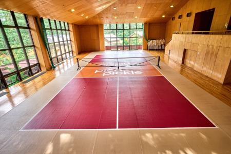 PICA Fujiyamaに日本初の「キャンプ場併設全天候型ピ