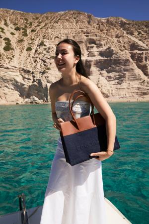 COCCINELLE(コチネッレ)がギリシャ・ミロス島にて初の