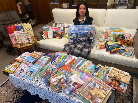 富山県の高校生が南アフリカへ英語児童書を寄贈