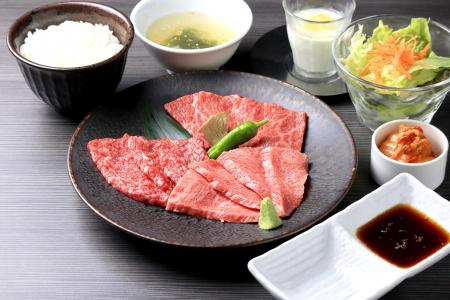 〈愛知・大府〉黒毛和牛”下村牛”の「下村牧場直営焼肉