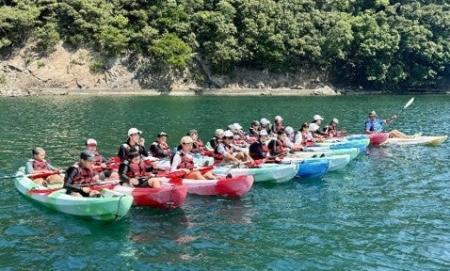 シーカヤックに挑戦！　サバ一尾をさばいて海鮮丼つく