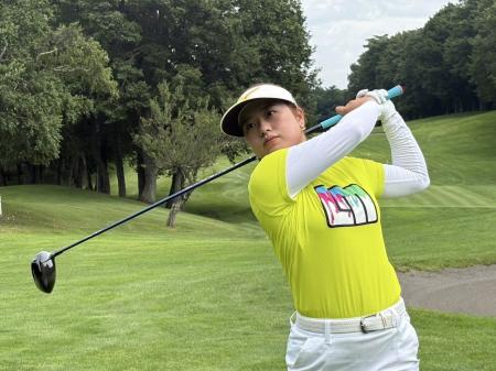 女子プロゴルファーを応援　仲村果乃選手と所属契約を