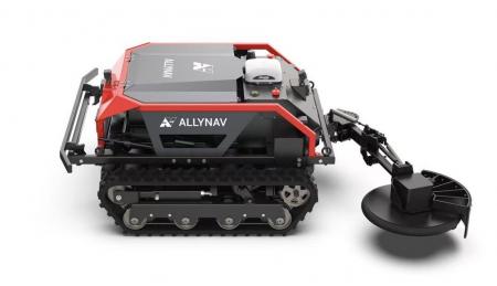 【業界初】スマート草刈りロボット「Taurus80E」が日