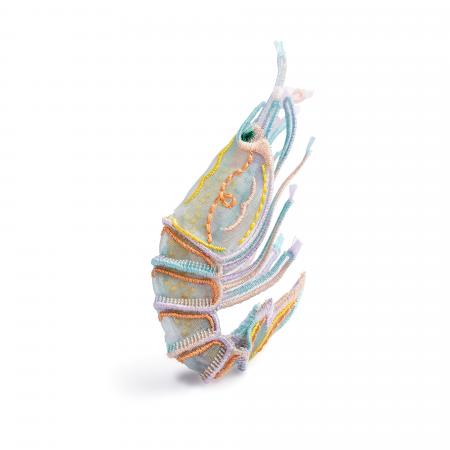 刺繍×折り紙の革新--NANA WATANABE「Shrimps」ピアス