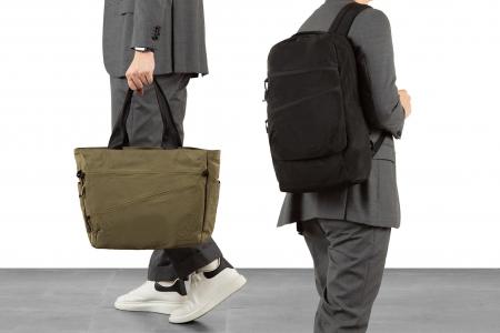 軽くて機能的な、アウトドアテイストのオンオフ兼用バ