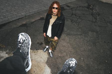 「MERRELL 1TRL」と韓国発の「EASTLOGUE」による初コ