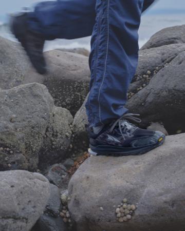 Altra × and wander Lone Peak 9+