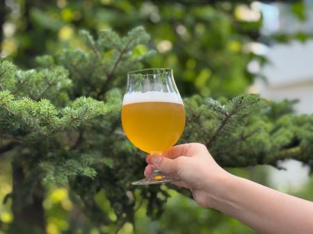 間伐材を活かしたアップサイクルビール『Forest Echo 間伐材を活かしたアップサイクルビール『Forest Echo