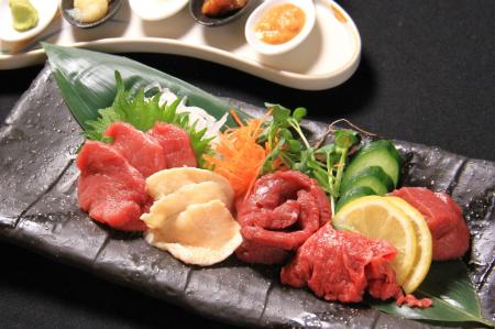 71％割引の829(バニク)円！年に一度の“馬肉祭り”8月29