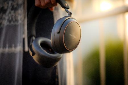 ドイツの世界的音響機器メーカーSennheiser はライフ