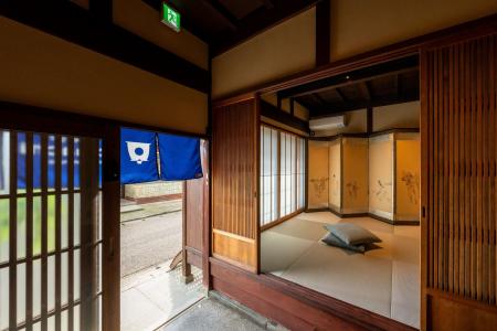 “趣の異なる部屋と美食を堪能” 福井県・三國湊のオー
