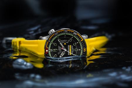 VOSTOK EUROPE、新ダイバーズコレクション「Batiscafo