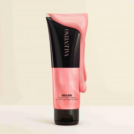 ヴァレンティノ ビューティ初のボディ＆ヘアライン登