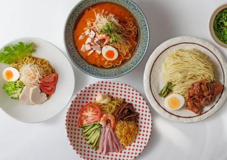残暑を味方に、ひんやり一杯。名古屋・驛麺通りにて冷