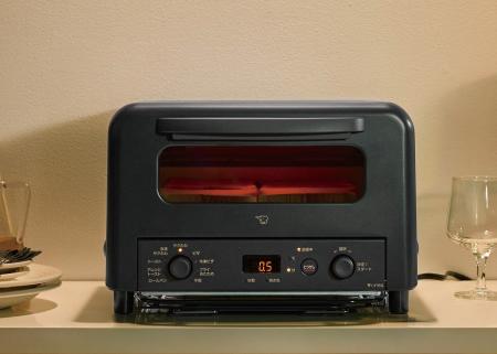 「石窯」をヒントに、熱を逃がさずスピーディーに焼き