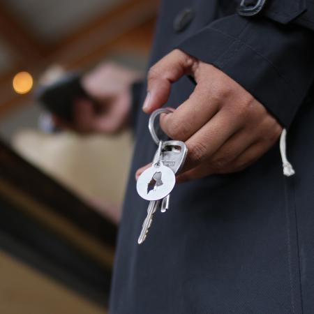 米国特許取得　フラット構造の爪を痛めないキーutf-8