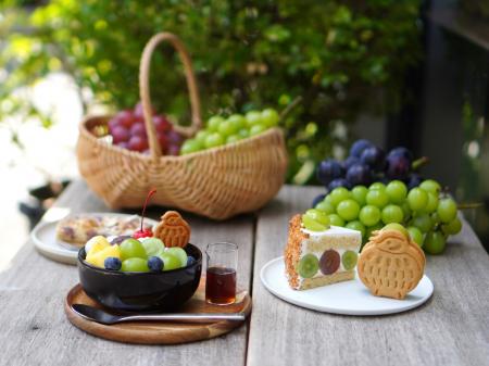 <nomaru bake>旬のシャインマスカットを贅沢に使っ <nomaru bake>旬のシャインマスカットを贅沢に使っ