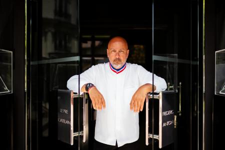 マンダリン オリエンタル 東京パリの3つ星シェフの重 マンダリン オリエンタル 東京パリの3つ星シェフの重