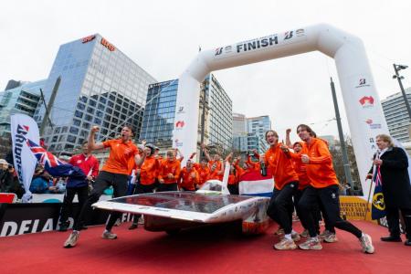 「2025 Bridgestone World Solar Challenge」をutf-8