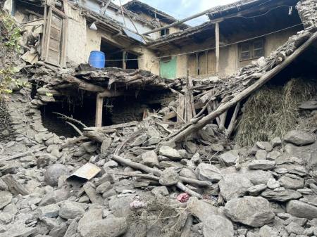 アフガニスタン東部地震と、アフガニスタン・パキスタ アフガニスタン東部地震と、アフガニスタン・パキスタ