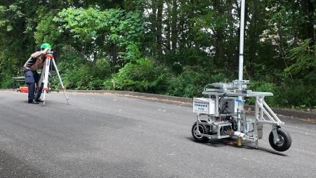 DX推進!ロボットによる建設現場の業務効率化の公開実 DX推進!ロボットによる建設現場の業務効率化の公開実