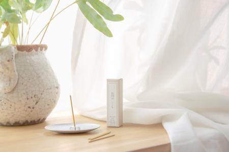 絶え間なく巡るどんな一日も、ハレの日に。インセンス