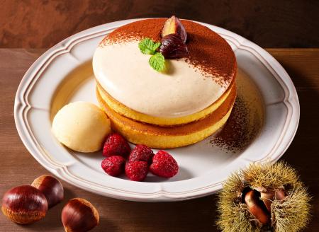 秋の味覚“栗”を店内で手作りの“とろ~りなめらか”マロ 秋の味覚“栗”を店内で手作りの“とろ~りなめらか”マロ