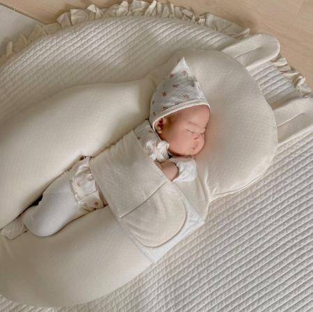 赤ちゃん向け枕「ユニースリープ」が楽天市場で1位&レ 赤ちゃん向け枕「ユニースリープ」が楽天市場で1位&レ