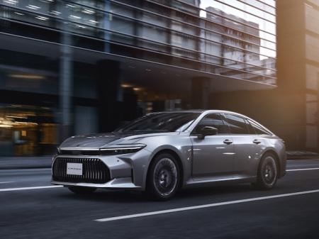 トヨタを代表するショーファーサルーン「CLOWN」　...