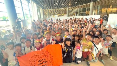 一度の寄付で永続的に、子どもの「やってみたい！」を