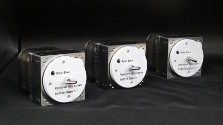 世界初、水イオンエンジンの軌道上作動に成功 世界初、水イオンエンジンの軌道上作動に成功