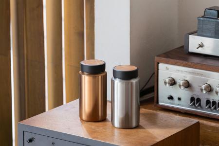 天然木を楽しむドリンクボトル「MOKU」に、コーヒー専