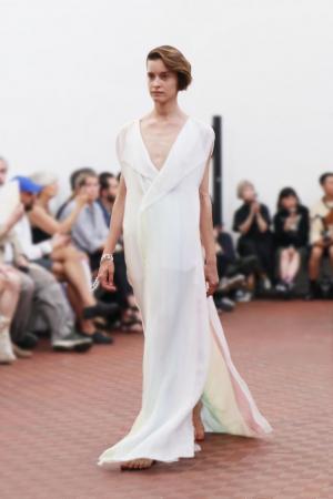 ファッションブランド「SETCHU」の衣装制作を支utf-8