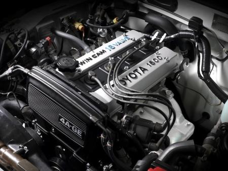 トヨタの1980年代テンロク名機4A-GEエンジン、FRク...