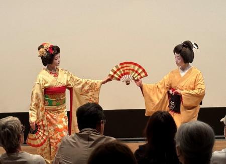 本物に会えるまち浅草で江戸から続くお座敷体験を―― 本物に会えるまち浅草で江戸から続くお座敷体験を――