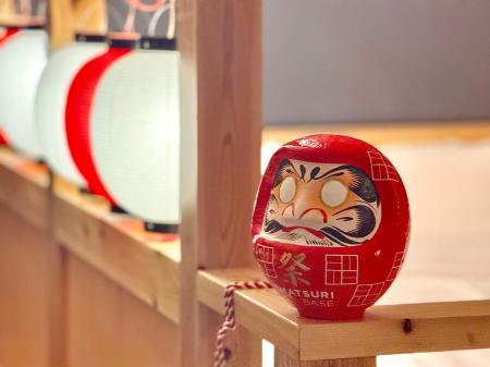 「OMATSURI BASE 中野新橋」×「高崎ダルマ」伝統とポ