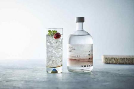 IWSC 2025では白鶴酒造の「KOBE HERBAL GIN 白風」...