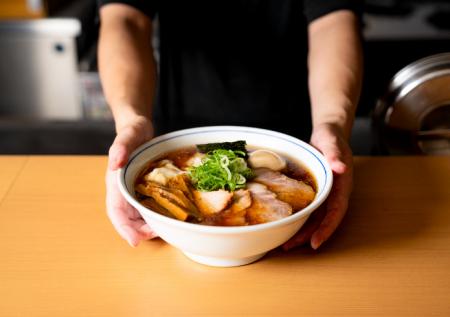 九州エリア初出店！ミシュラン4年連続掲載『らぁutf-8