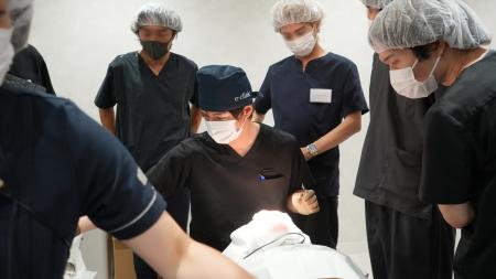 美容外科クリニック「eクリニック」が医師向けに「第