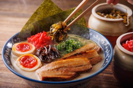 【一口ごとに、刻々と広がる味】ラーメン・つけめん 