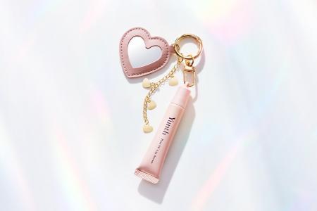 お出かけ先でリップケア。Yunth「薬用リップセラム」