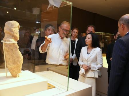 三笠宮彬子女王殿下、トルコ公式訪問で貴重な古代遺物