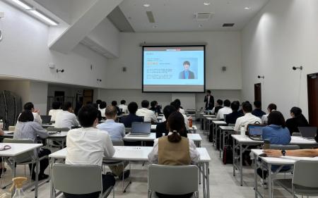 【開催報告】生成AI社内勉強会を初開催 ～AIリテラシ