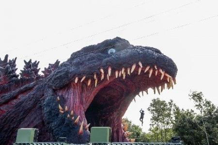 関西国際空港から約60分！世界が注目するゴジラ旅！ 