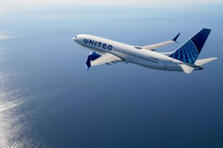ユナイテッド航空　新機材ボーイング737 MAX 8を導入