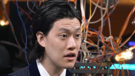 お見送り芸人しんいち、催眠術を習得！？“催眠術セミ