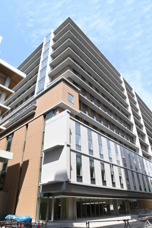 日揮がPMCを務めた大阪医科薬科大学病院新本館がグラ