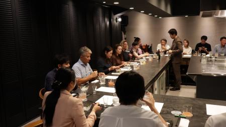 UTAGE、ハラール対応の特別試食会を開催
